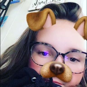 Meet your Posher, Marcedes